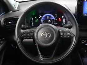 Toyota Yaris thumbnail 15