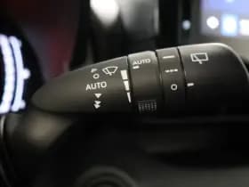 Toyota Yaris thumbnail 20