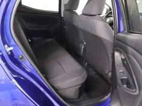 Toyota Yaris thumbnail 13