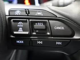 Toyota Yaris thumbnail 19