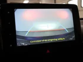 Toyota Yaris thumbnail 25