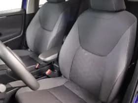 Toyota Yaris thumbnail 8