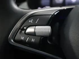 Škoda Kamiq 1.5 TSI Sport Edition | Two-Tone thumbnail 17