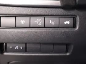 Nissan Qashqai thumbnail 19