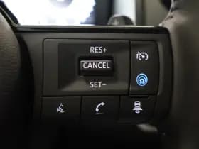 Nissan Qashqai thumbnail 22