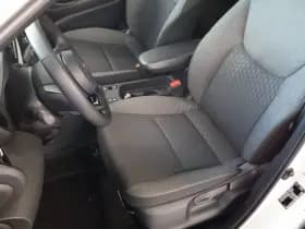 Toyota Yaris Cross 1.5 Hybride 115 Dynamic | Winterpack thumbnail 9