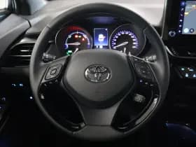 Toyota C-HR 1.8 Hybrid Bi-tone thumbnail 15