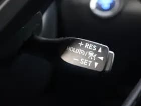 Toyota C-HR 1.8 Hybrid Bi-tone thumbnail 21