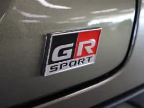 Toyota C-HR 1.8 Hybrid Bi-tone thumbnail 33