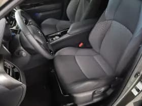 Toyota C-HR 1.8 Hybrid Bi-tone thumbnail 9