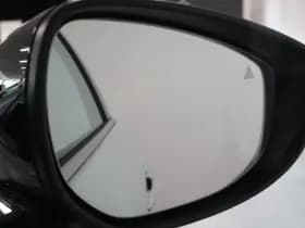 Mazda CX-30 thumbnail 37