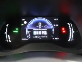 Toyota Yaris thumbnail 16