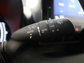 Toyota Yaris thumbnail 20