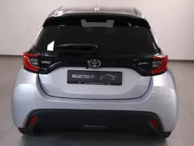 Toyota Yaris thumbnail 3