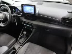 Toyota Yaris thumbnail 8