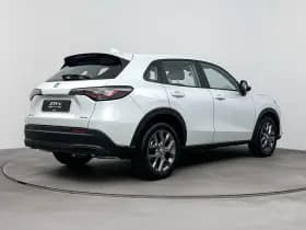 Honda ZR-V 2 0 e hev elegance thumbnail 2