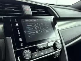 Honda Civic 1 0 i vtec black edition thumbnail 14