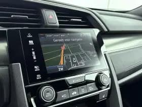 Honda Civic 1 0 i vtec black edition thumbnail 21