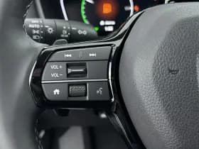 Honda Civic 2 0 e hev elegance thumbnail 12