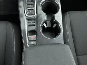 Honda Civic 2 0 e hev elegance thumbnail 19