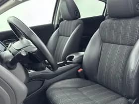 Honda HR-V 1 5 i vtec executive aut thumbnail 9