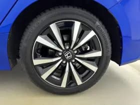 Honda Civic thumbnail 29