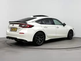 Honda Civic thumbnail 2