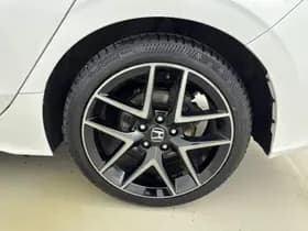 Honda Civic thumbnail 37