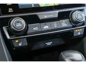 Honda Civic 1.0i VTEC ELEGANCE TURBO thumbnail 24