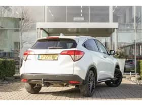 Honda HR-V 1.5 i-VTEC ELEGANCE thumbnail 3