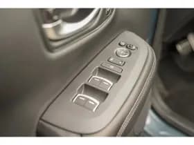 Honda ZR-V 2.0i e:HEV ADVANCE thumbnail 35