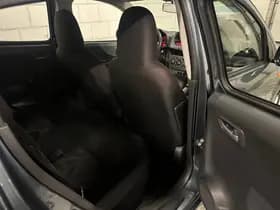 Suzuki Alto thumbnail 7