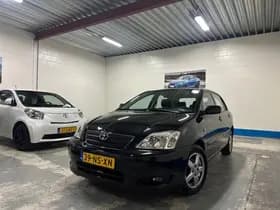 Toyota Corolla thumbnail 4