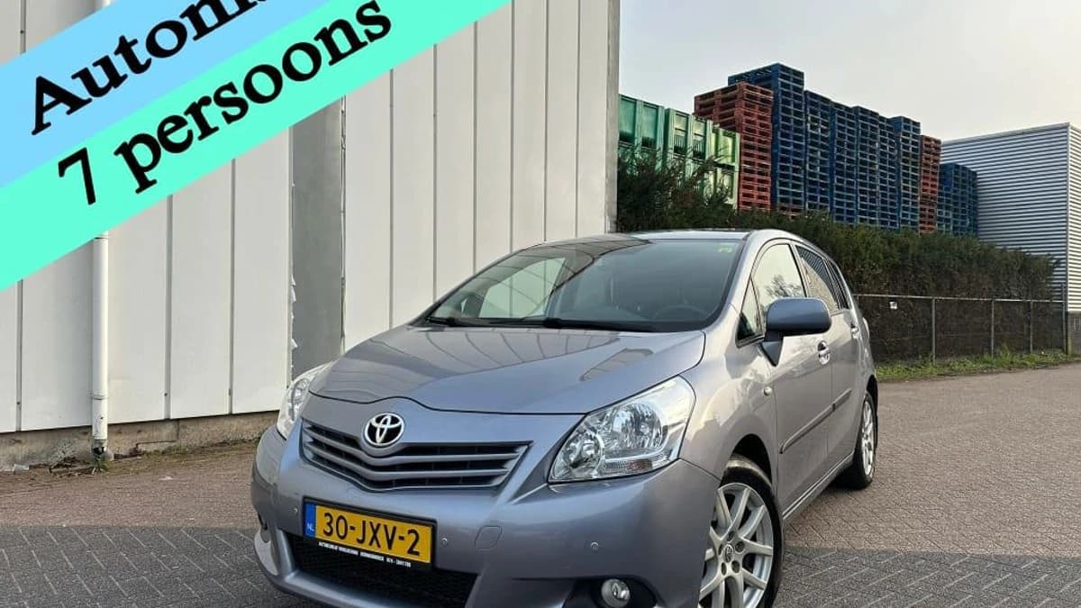 Toyota Verso — foto 1