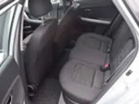 Kia Cee'd thumbnail 14