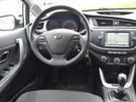 Kia Cee'd thumbnail 16