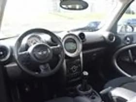 MINI Countryman thumbnail 13