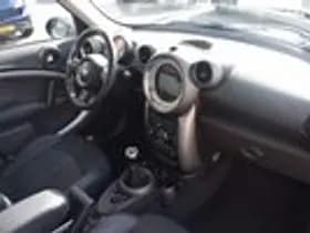 MINI Countryman thumbnail 18