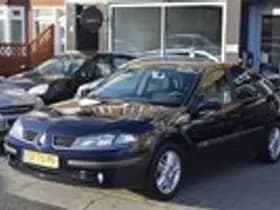 Renault Laguna thumbnail 2