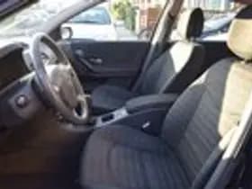 Renault Laguna thumbnail 12