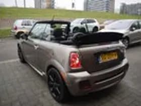 MINI Cooper thumbnail 16