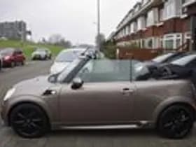 MINI Cooper thumbnail 18