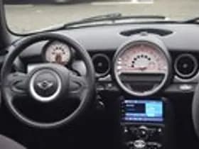 MINI Cooper thumbnail 20
