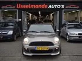 MINI Cooper thumbnail 4