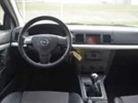 Opel Vectra thumbnail 11