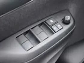 Mazda 2 thumbnail 32