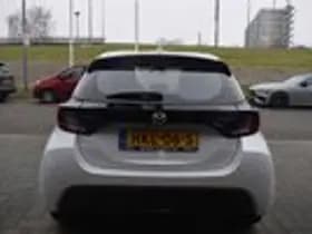 Mazda 2 thumbnail 9