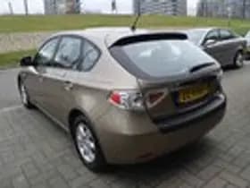 Subaru Impreza thumbnail 10