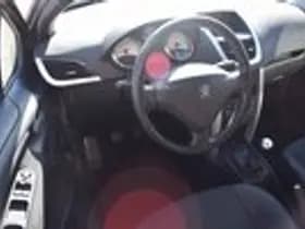Peugeot 207 thumbnail 10