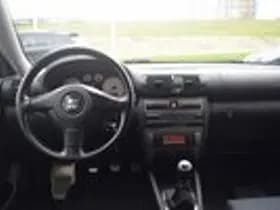 SEAT Leon thumbnail 12